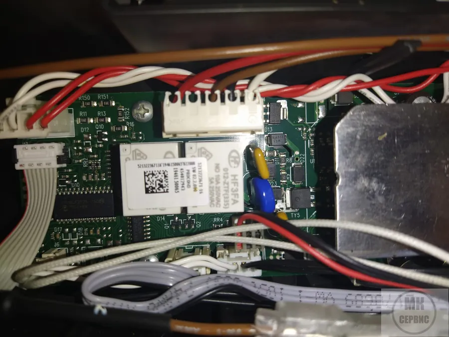 С силовой платы нет напряжения на бойлер