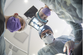 Лечение зубов в наркозе