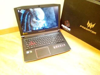 ACER PREDATOR HELIOS 300  PH315-51-52MZ  ( 15.6 FHD IPS I5-8300H GTX1050TI(4Gb) 16Gb 1Tb + 128SSD )