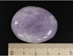 Лепидолит сиреневый, полировка плоская, Бразилия (41*37*8 мм, 23 г) №35727