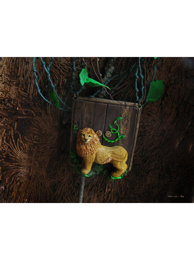 Колье "Аслан. Хроники Нарнии" (пышное колье с подвеской ручной работы)