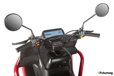 Электротрицикл Wanshida DOUHAO 60V 800Вт черно-бело-красный