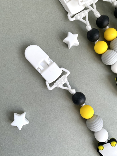 Держатель для пустышки "Пингвиненок "