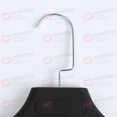 AM215 Вешалка-плечики для одежды с покрытием soft-touch цвет: черный L= 440 мм