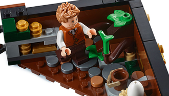 Lego 75952 Newt s Case of Magical Creatures Harry Potter and Fantastic Beasts .