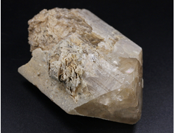 Данбурит в кварцевой рубашке, коллекционный образец, Россия, Дальнегорск (72*49*33 мм, 154 г) №26017