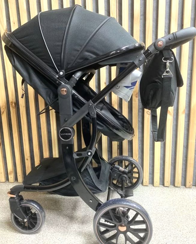 Детская коляска 3 в 1 Luxmom 601A Черный