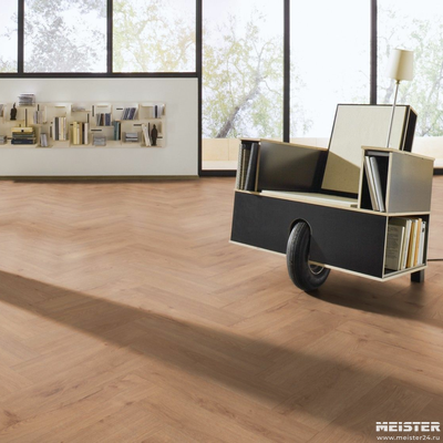 Ламинат MEISTER 7001 Дуб Шампань в интерьере комнаты