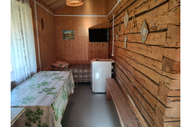 Розовый дом