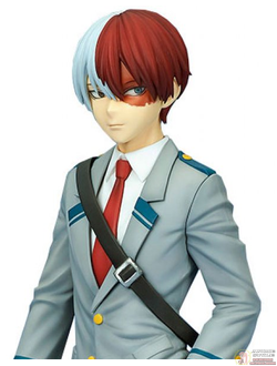 Фигурка 1/8 Шото Тодороки (Todoroki Shouto School Uniform Ver.)