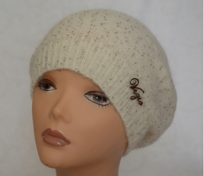 Демисезонный итальянский берет Vizio Италия с бисером фото