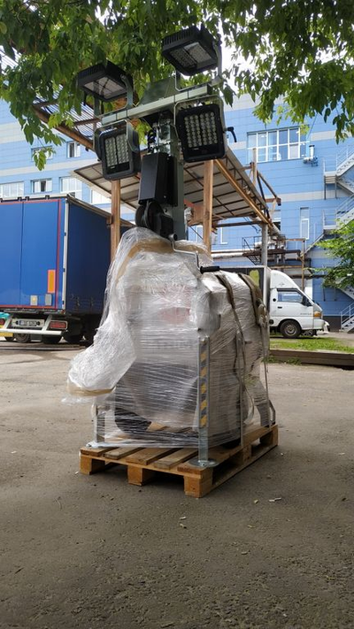 Дизельная осветительная башня TRIME X-CITY 4X160W LED (5,5м)