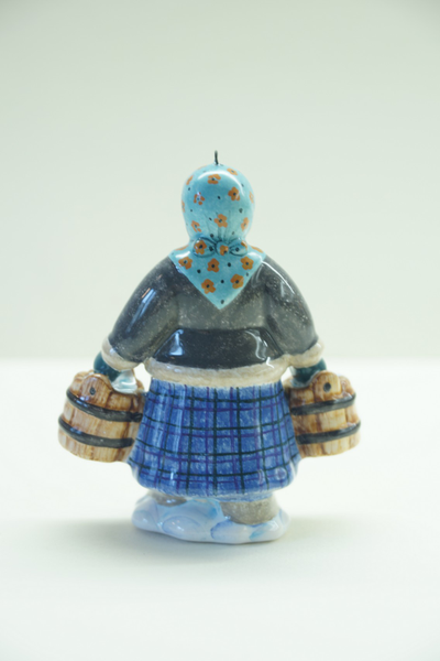 Крестьянка с ведрами