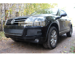 Защита радиатора Volkswagen Touareg II 2010-2014 black низ