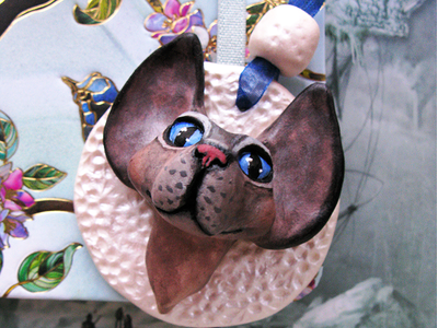 "Куплю кошечку!" Кулон - кошка из полимерной глины. Необычные украшения на заказ