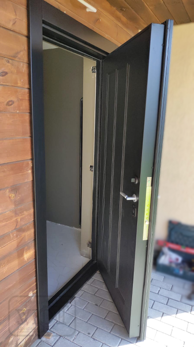 №43. Входная дверь "Авангард"