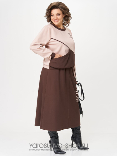 Женский трикотажный комплект-двойка коричневого цвета