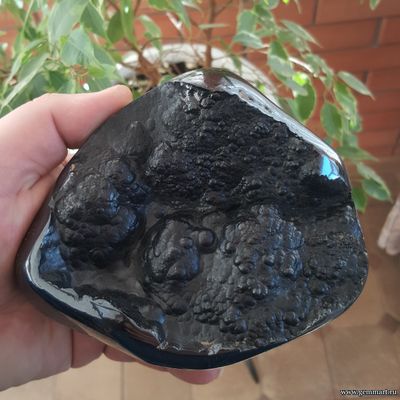 Почки гематита. Казахстан.