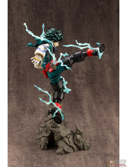 Фигурка 1/8 Изуку Мидория (Midoriya Izuku Ver.2)