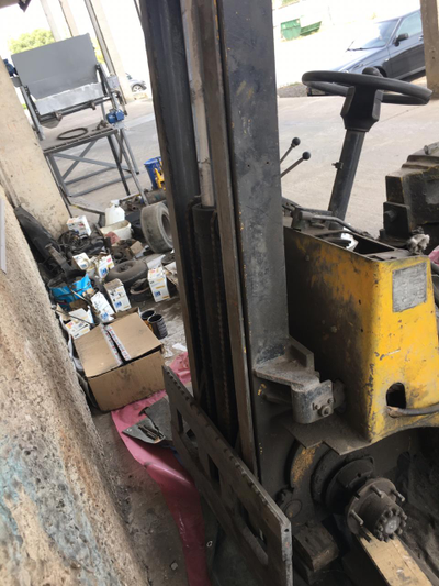 Капитальный ремонт вилочного погрузчика в Московской области