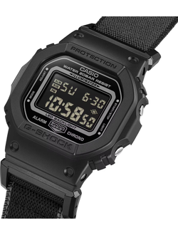 Часы Casio G-Shock DW-5600MNC-1E