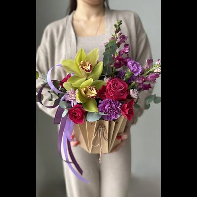 ЦВЕТОЧНАЯ КОМПОЗИЦИЯ № 102