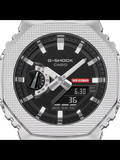 Часы Casio G-Shock GM-2100M-1A