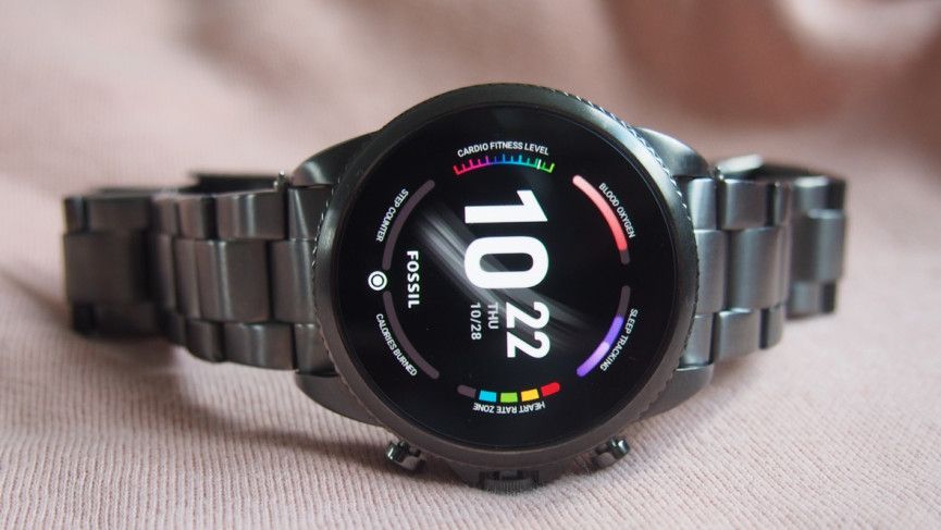 Лучшие умные часы для владельцев Android: Wear OS и альтернатива