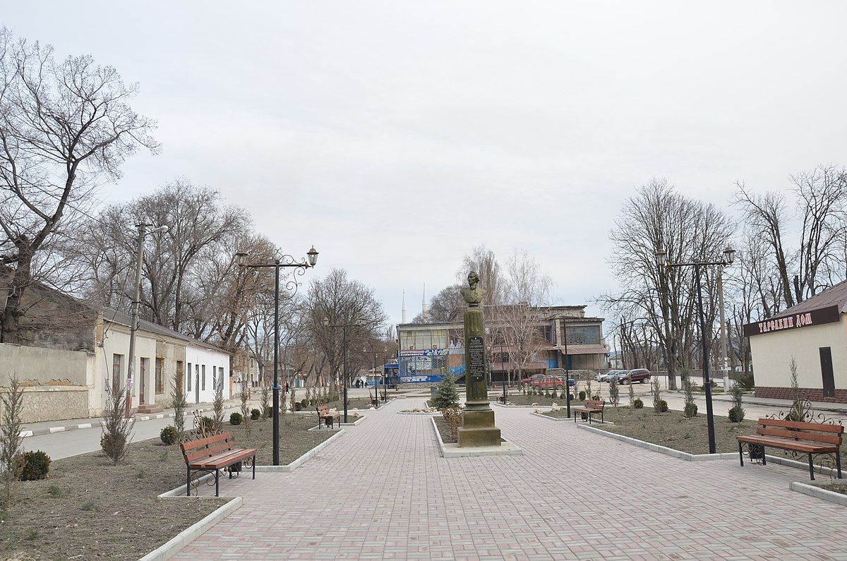 Памятник Суворову в Белогорске Крым