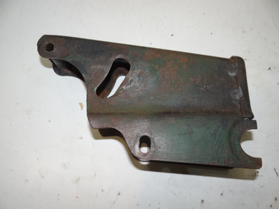 Крепление водительского сиденья Иж 49