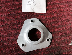 kryshka-podshipnika-vala-shneka-st662e-977bs