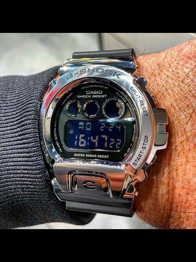 Часы Casio G-Shock GM-6900-1