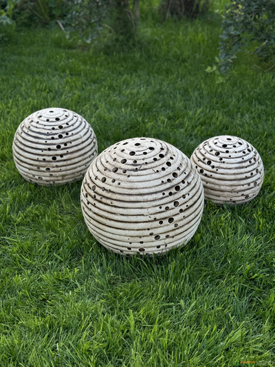 Скульптура 'Галактика' с прорезкой б.