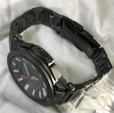 Часы Casio Pro Trek PRX-8000YT-1B