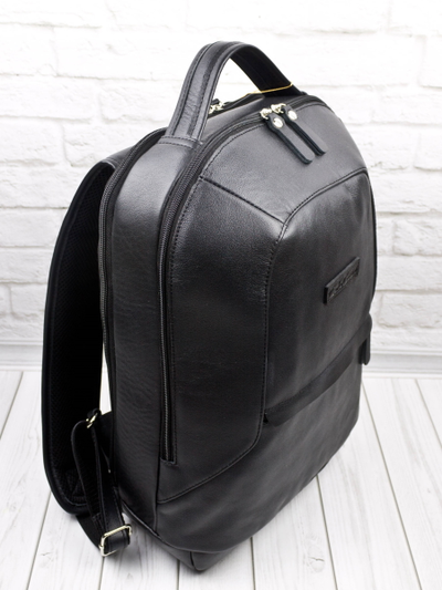 Кожаный рюкзак Roverano black (арт. 3110-01)