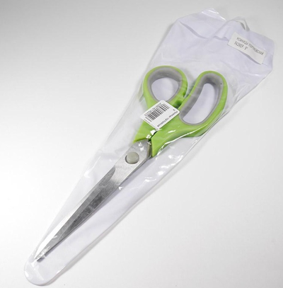Ножницы в упаковке