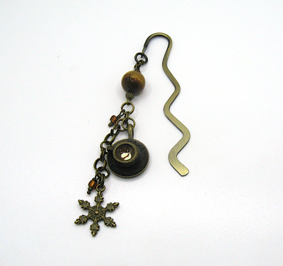 Закладка для книг "Зимний кофе" с тигровым глазом