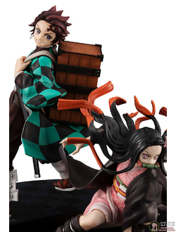 Фигурка Тандзиро Камадо, Нэдзуко Камадо (Kamado Tanjirou, Nezuko Kamado Kamado Kyoudai Set)