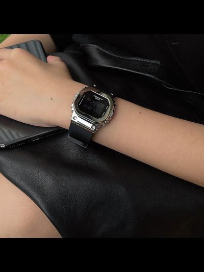 Часы Casio G-Shock GM-S5600U-1