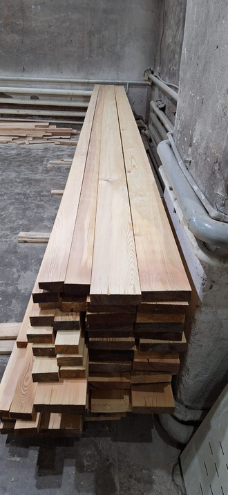 Строганная Ангарская лиственница 20/45х90/140/190х3000/6000. Сорт 0-4
