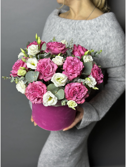 Коробка с пионовидной розой