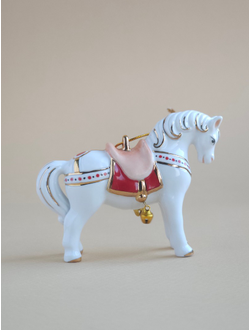 Лошадка (фарфор)