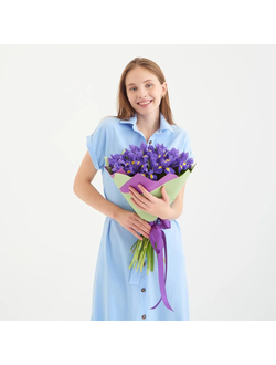 Букет из 19 ирисов