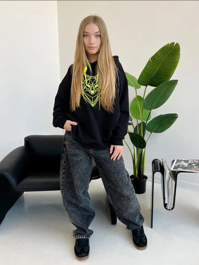 Худи с вышивкой