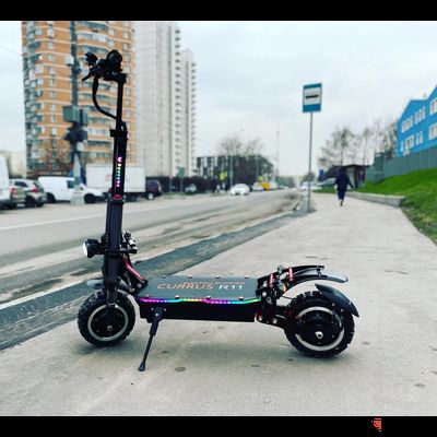 ЭЛЕКТРОСАМОКАТ Syccyba Currus R11 PRO 2025 года