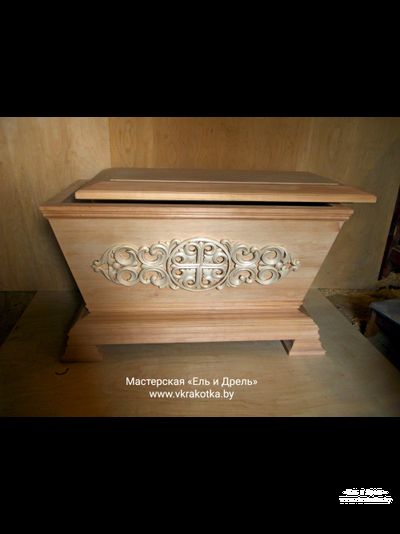 Резьба по дереву, гробница