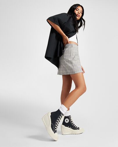 Как носить черные высокие Converse Chuck 70 De Luxe Wedge Heel на каблуке A06478C