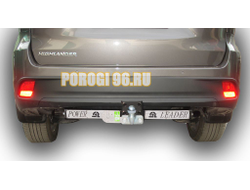 Фаркоп с нержавеющей пластиной Лидер-Плюс для Toyota Highlander 2013-2019