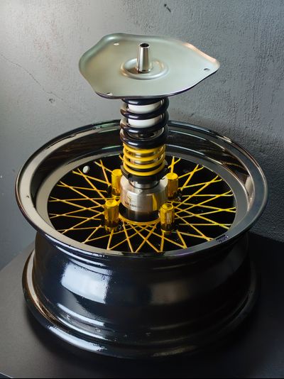 HOOKWHEELS BLACK-GOLD