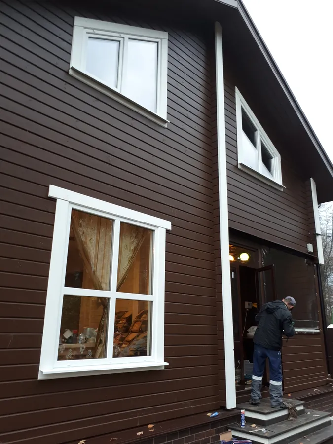 Окна в доме вид спереди